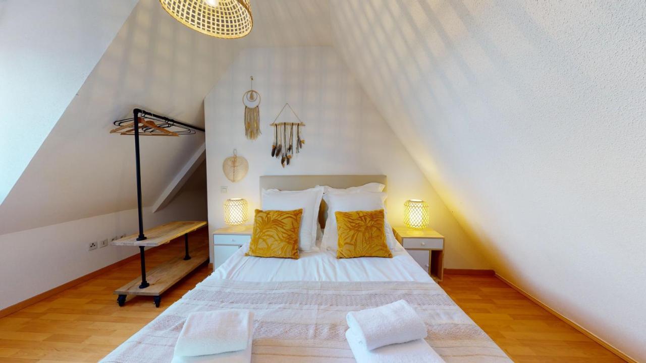 Duplex Des Dominicains - 1 Parking Gratuit - Hypercentre 6 Personnes Apartment Colmar Exterior photo